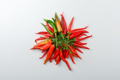 Ilustrasi cabai rawit merah. (freepik/8photo)