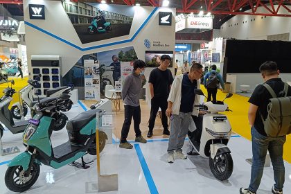 Teks foto: Beragam Produk EV Honda Dipamerkan Untuk Dukung Elektrifikasi (Dok. Wahana Honda)