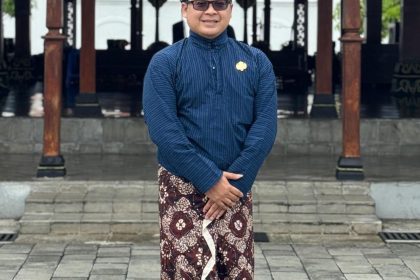Teks foto: Jaksa Dr. Eko Budisusanto, SH, MH, diangkat sebagai Wedana Reh Keprajan Kraton Ngayogyakarta Hadiningrat. (Dok. Pribadi)