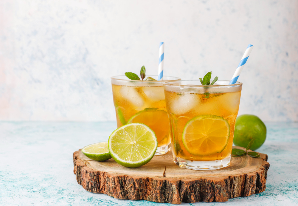 Ilustras Minuman Lemon Tea. (Freepik azerbaijan_stockers)