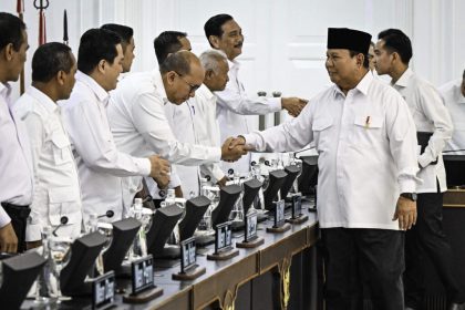 Teks foto: Presiden RI Prabowo Subianto dalam Sidang Kabinet Paripurna di Istana Kepresidenan Jakarta, pada Senin, (5/5/2025) kemarin. (Setkab.go.id)
