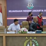 Teks foto: Kejaksaan Negeri Jakarta Utara menangkap DPO yang kabur melarikan diri dari Pengadilan Negeri Jakarta Utara setelah dilakukan persidangan tahap pemeriksaan saksi. (Dok. Kejari Jakut)