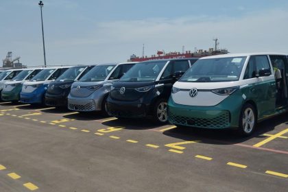 Teks Foto: Mobil Listrik Volkswagen ID. Buzz sudah mengaspal di Indonesia siap dikirim ke konsumen. (Dok. Volkswagen Indonesia)