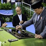 Teks foto: Kendaraan Listrik Taktis terbaru produksi BUMN PT Pindad MV3-EV ‘Pandu’ dalam ajang Indo Defence 2025 Expo resmi diluncurkan Presiden RI Prabowo Subianto di JIEXPO Kemayoran, Jakarta. (Dok. BPMI Setpres)