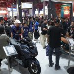 Teks foto: Suasana hari pertama Jakarta Fair Kemayoran 2025 sehari dibuka di booth Wahana Honda. (Istimewa)