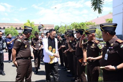Teks Foto: Plt. Wakil Jaksa Agung RI Prof. Asep Mulyana saat kunjunga kerja di Kejati Aceh dan Sumut. (Dok. Kejaksaan RI)