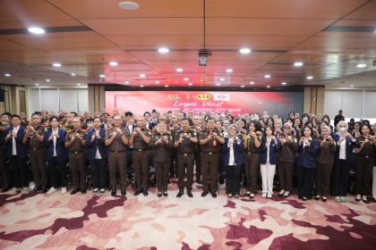 Teks foto: Jampidum Prof Asep Nana Mulyana memberikan edukasi implementasi KUHP Baru dan Restorative Justice kepada Mahasiswa BEM Fakultas Hukum Universitas Padjajarann (Unpad). (Dok Puspenkum Kejagung)