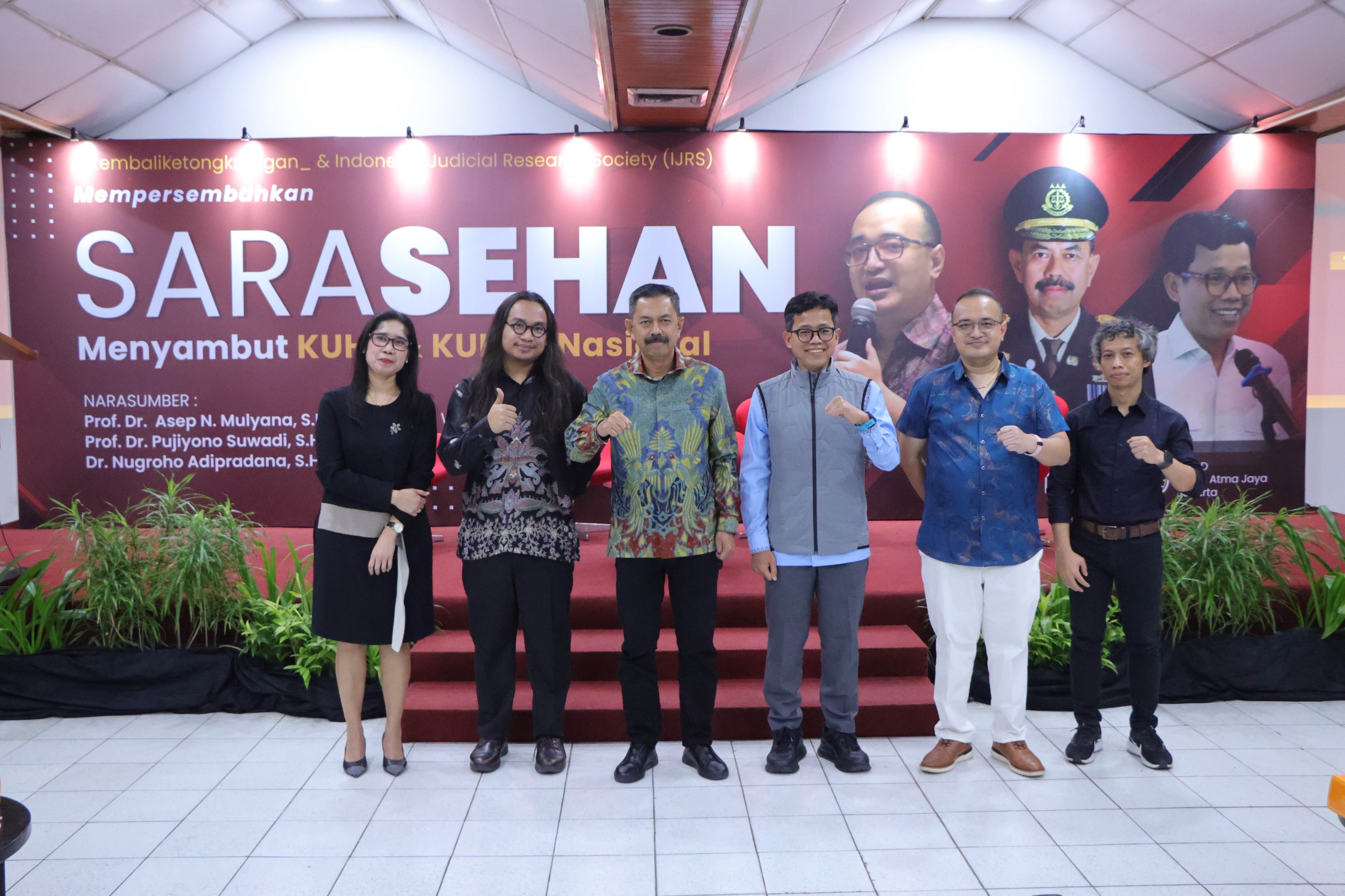 Teks foto: Jampidum Prof. Asep Nana Mulyana jadi narasumber seminar nasional transformasi hukum di Unika Atma Jaya, Jakarta. (Dok. Puspenkum Kejagung)